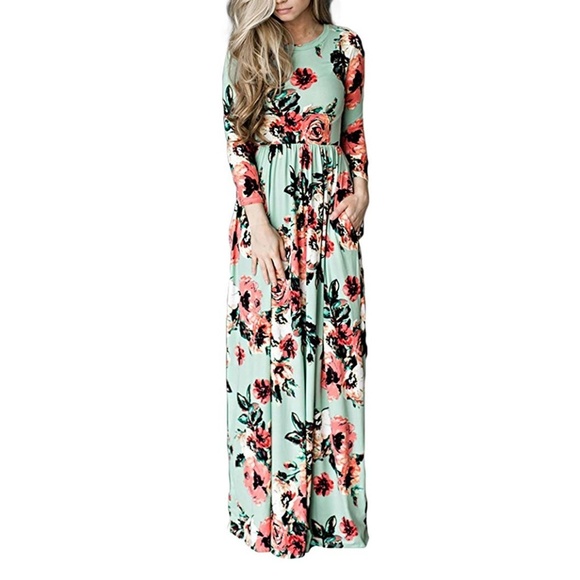 Dresses & Skirts - 🆕️ Beautiful Floral Dress